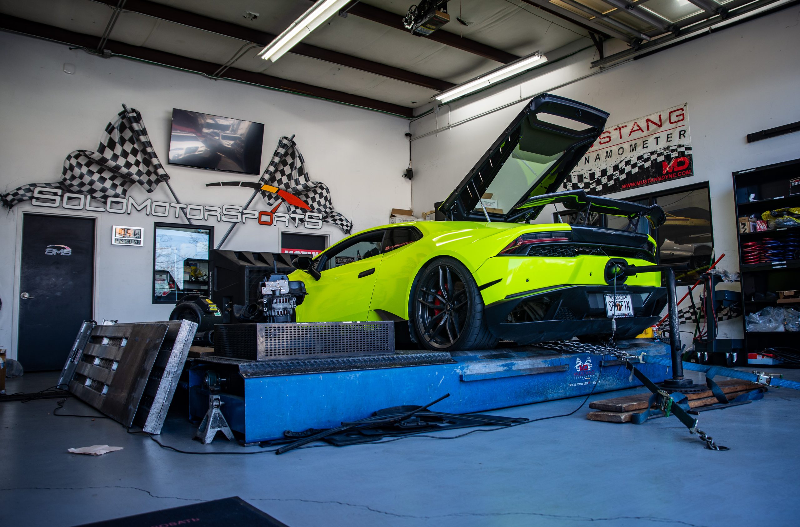 VF Engineering // Supercharged Lamborghini Huracan