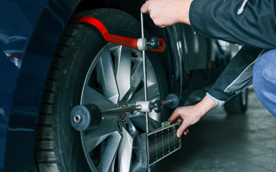 Porsche Accurate Wheel Alignment Service