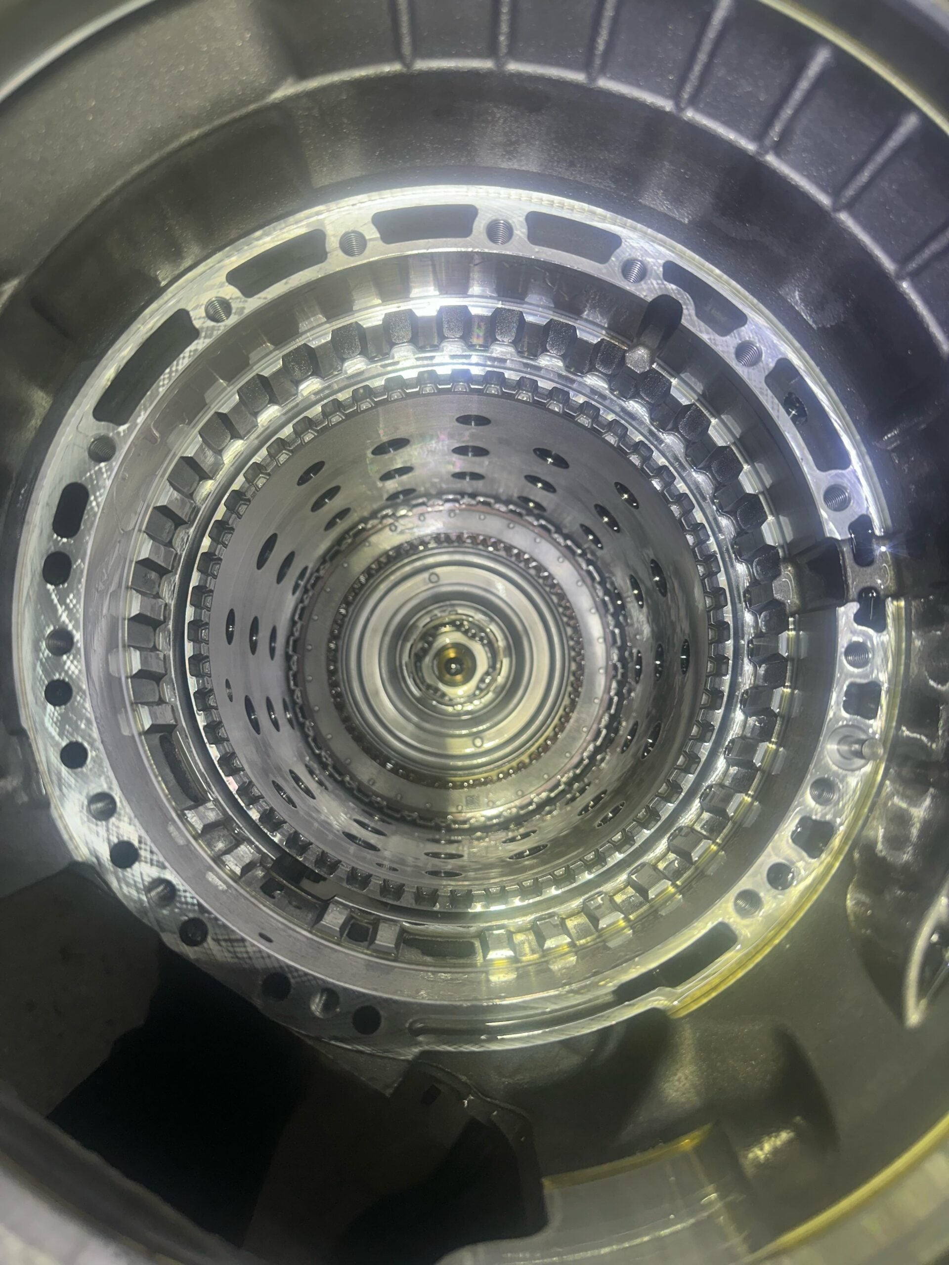 Transmission Internal Cage