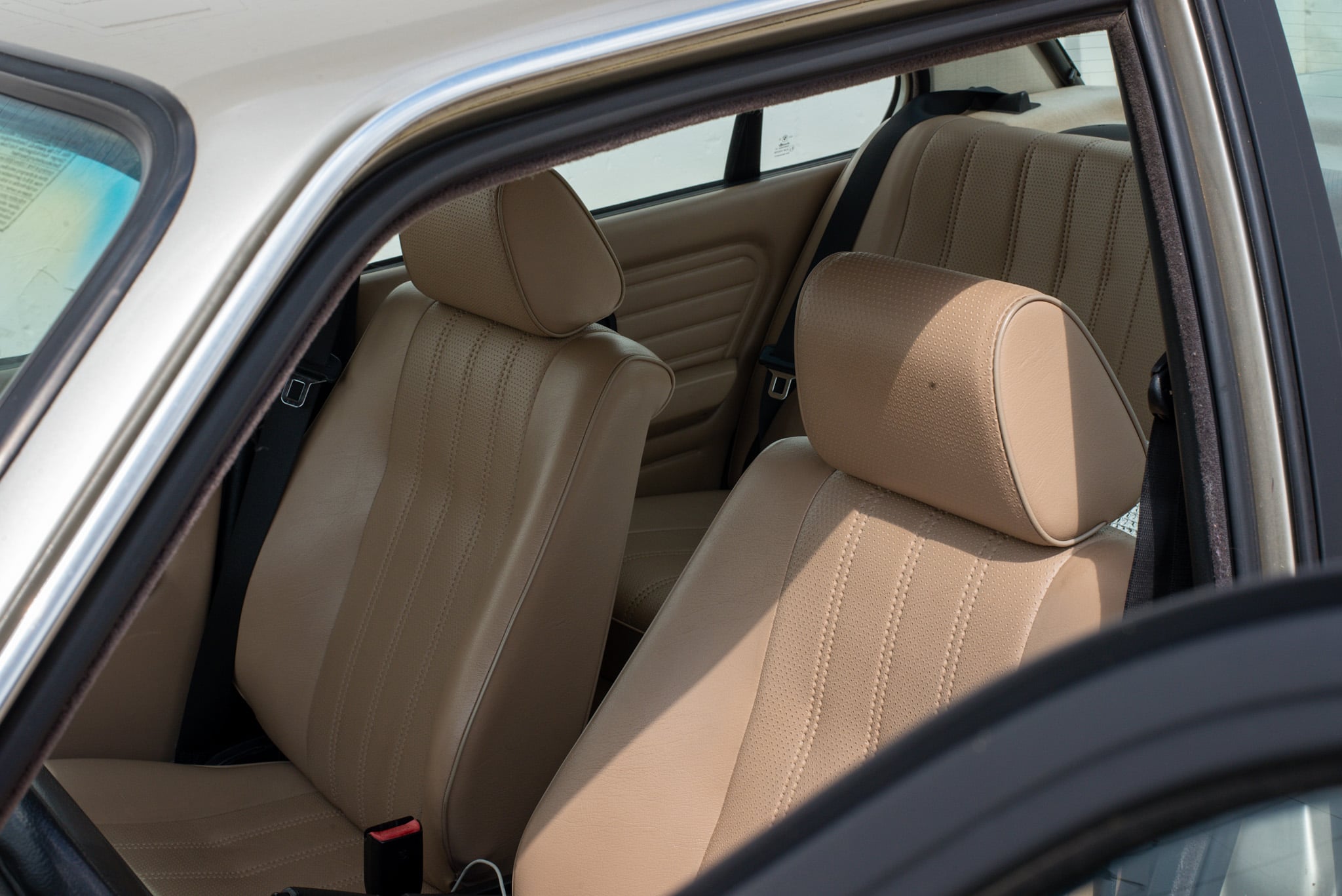 Vintage Interior leather Seats