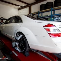 Mercedes Benz S550 in for alignment! Mercedes S550 was pulling to the side and accurately alligned by solo motorsports.